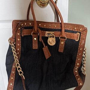 Michael Kors purse